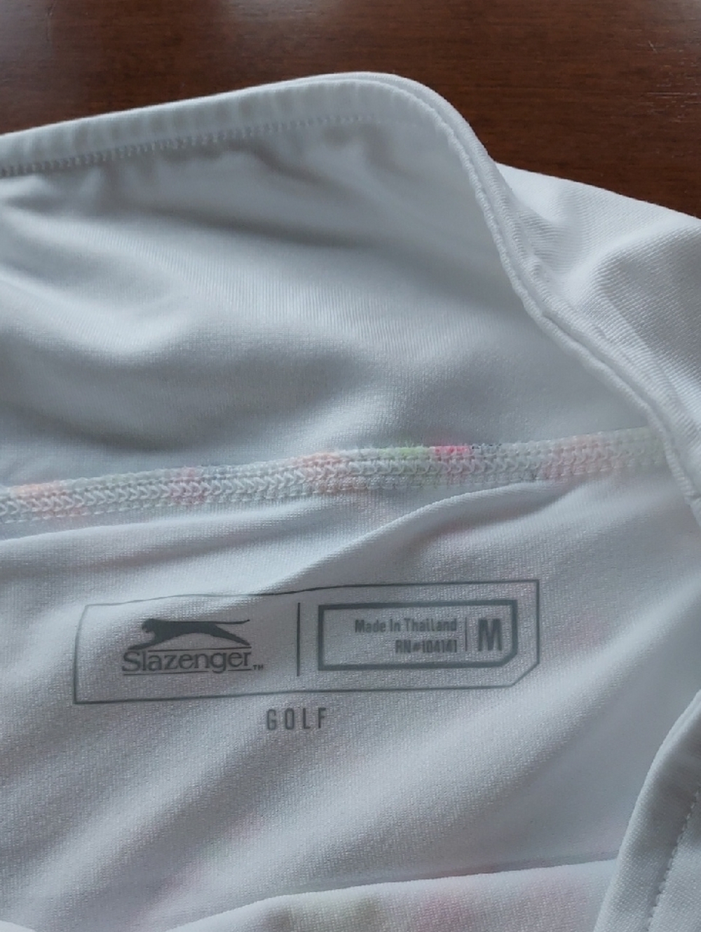 Slazenger Set White Sleeveless Golf Top with Neon Yellow Trim and Printed Skirt - Picture 3 of 6